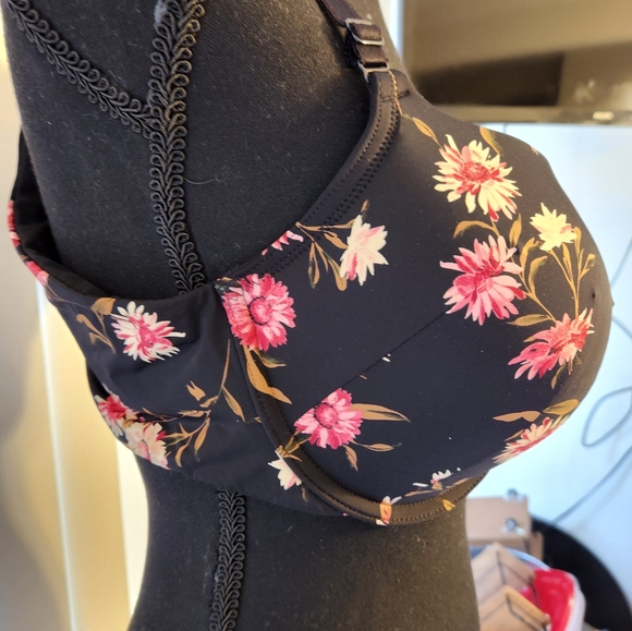 Torrid Curve bra - Picture 5 of 11